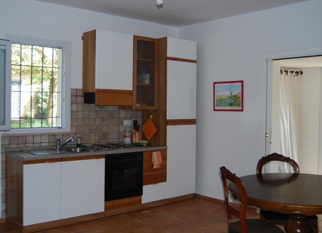 Casa Vacanze Vigna Di Valle Браччано Номер фото