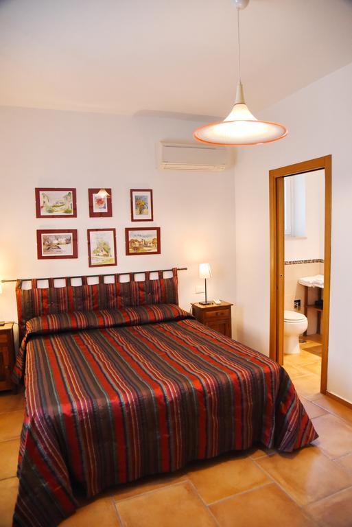 Casa Vacanze Vigna Di Valle Браччано Номер фото