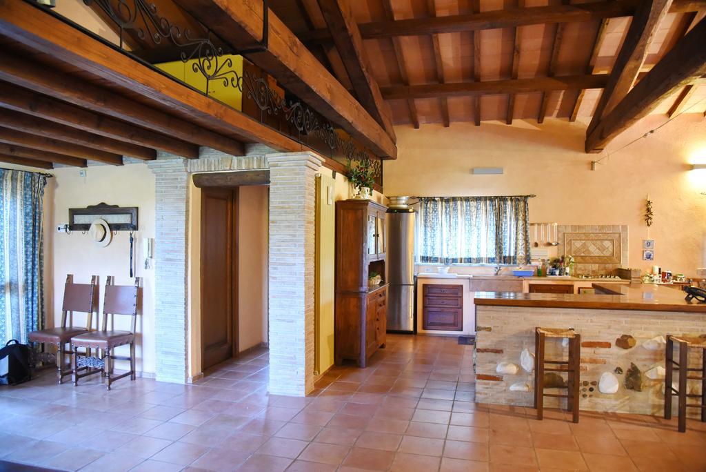 Casa Vacanze Vigna Di Valle Браччано Номер фото